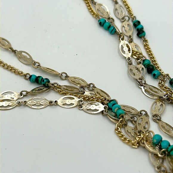 Vintage double strand Necklace with turquoise glass beads. - Picture 3 of 5